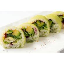 
	F3. Green roll végétarien                             10pcs   12.90€

	Ext.  Feuille de soja 

	Int.  Avocat, concombre, salade, tomate seché, shitaké  
